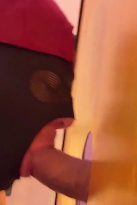 Gloryhole'da XL-Cock: Ağzına Sıcak Boşalma!