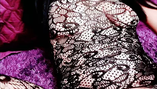 Orta yaşlı seksi kadın yakın çekim mastürbasyon