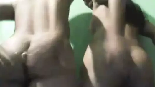 2 kıllı lezbiyen camgirls