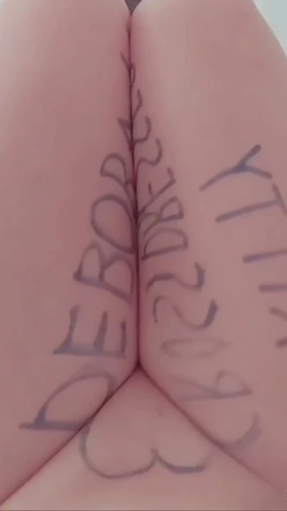 Büyük Kalçalı Beyaz Shemale Büyük Doğal Göğüslü Seksi Ateşli Azgın Ladyboy | Klip 3