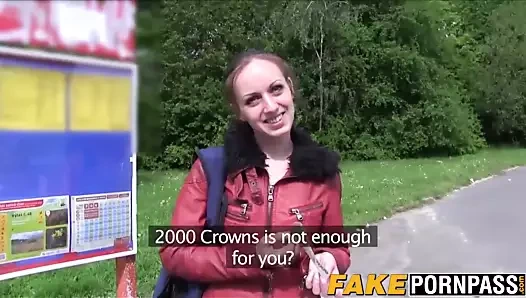 Sıska esmer ama inanılmaz göt alır am dolu