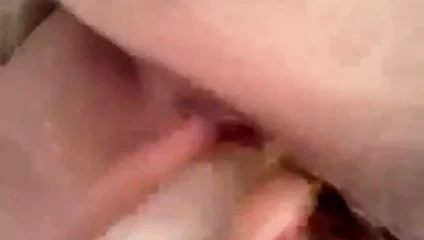 benim kedi oyuncak oldu