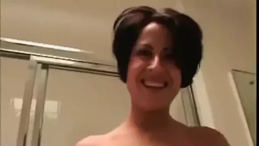 Orta yaşlı seksi kadın ifşa - edepsiz konuşma