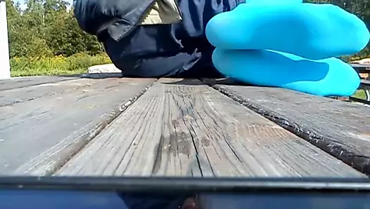 Benim neonblue külotlu çorap ayak tabanlarım