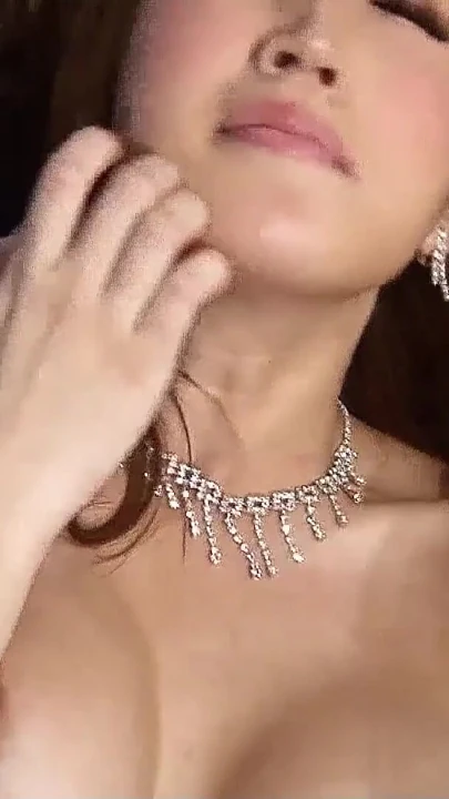 Sansürsüz full Creampie grup seks alem ile dört sıska gençler | Klip 3
