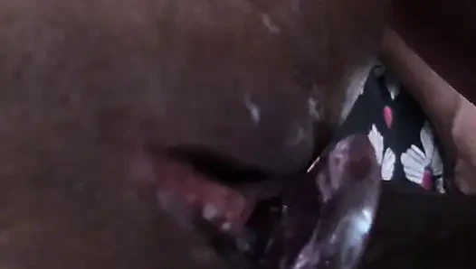 Üvey kız kardeş