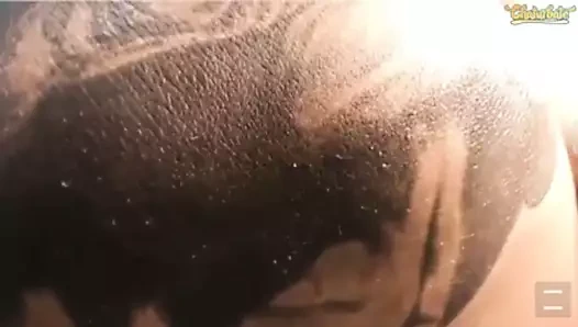 Bir kadını doğum günü kıyafetiyle sevmek