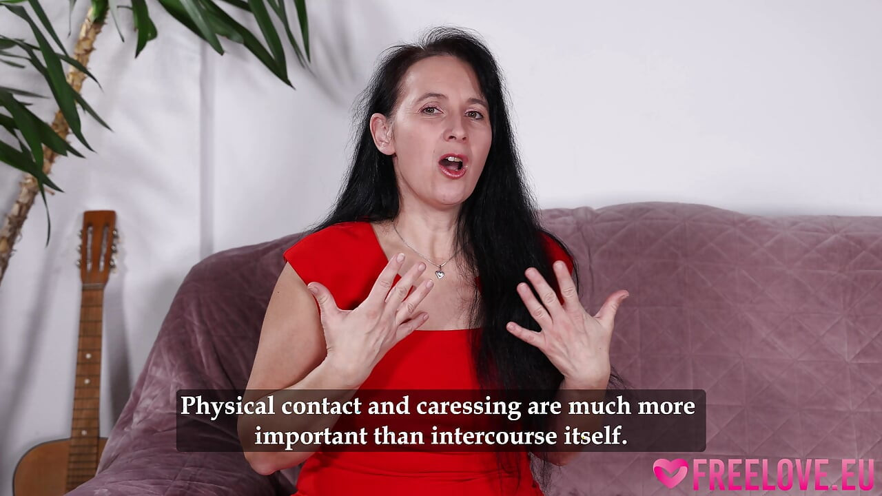 Naughty and ready! Widow Sissy, 47, explores wild new pleasures on the FREELOVE adult dating site!