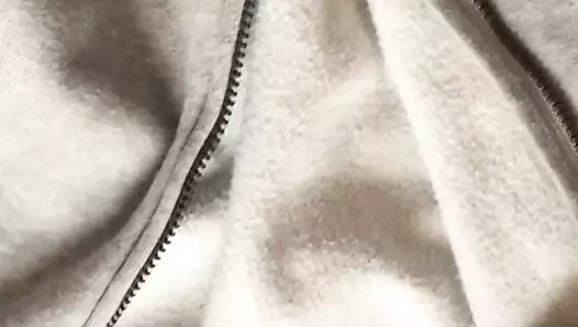 Kız arkadaşımın üç yıldır sevdiği kapüşonlu!