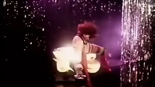 Elektrikli mavi özel - Paul Raymond'ın revuebar'ında bir gece