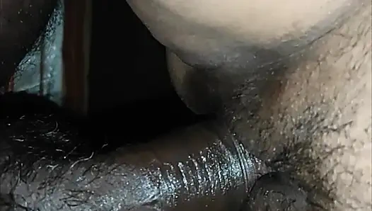 Doğum günü gecesi amcık sikişi