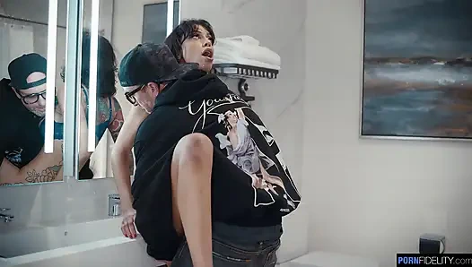 Alt baddie ravyn alexa dölleniyor