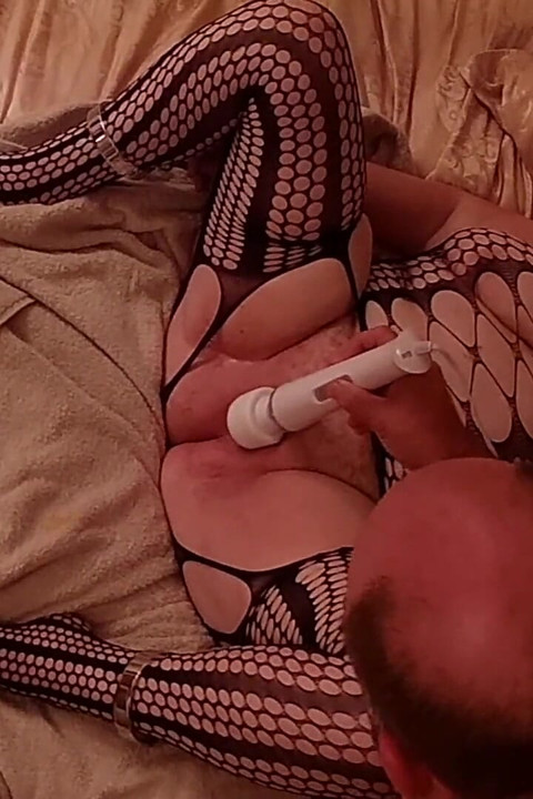 Bölüm 2 Lanista fışkırtarak orgazm dahil kitty ile bir datę gecesi yapıyor