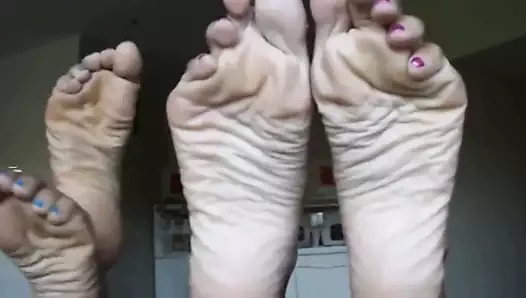 Latina tabanlar ayak yayma