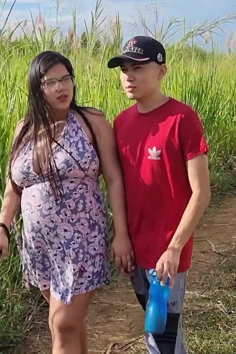 Hamile Kadın, Binasının Merdivenlerinde Komşusuyla Hızlı Seks Yapıyor - Savannah Watson