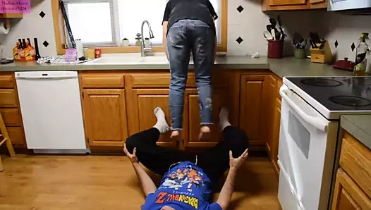 Tsm - kip tekrar tekrar taşaklarıma atlıyor