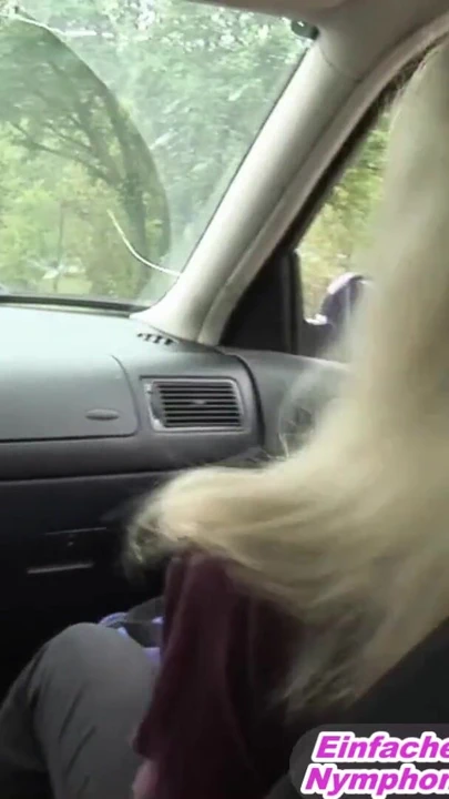 Unutulmaz an "Alman genç otostopçu genç kamu almak yukarı ve açık sikme"