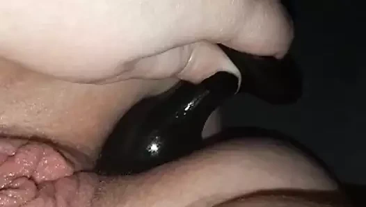 İçeri girip çıkıyor