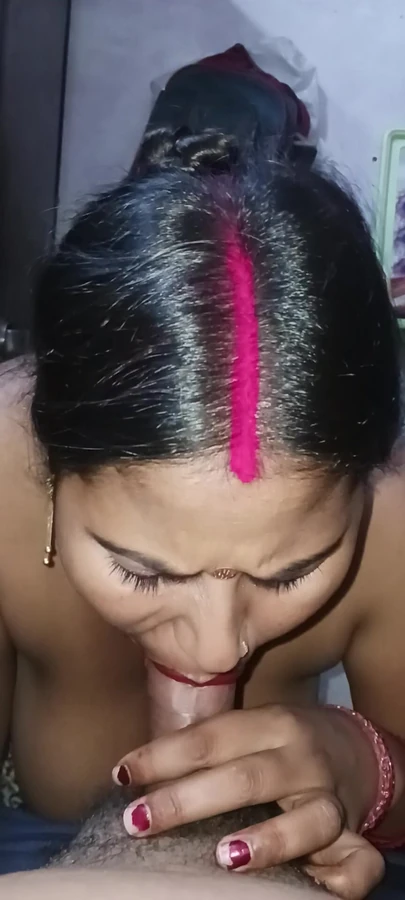 Я взяла первое, что мне в рот