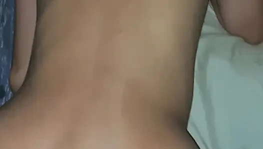 Bölüm 2 yalnızken baldızını sikiyor