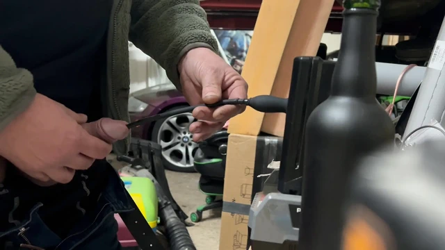 Garajda aşırı 30 cm silikon titreşimli üretral ses mastürbasyonu