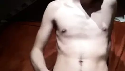 Nachts auf dem Sofa gewichst