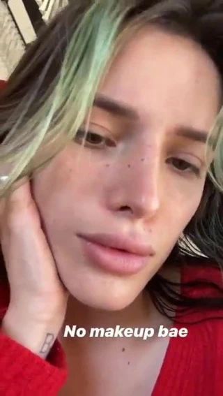 bella thorne yüz