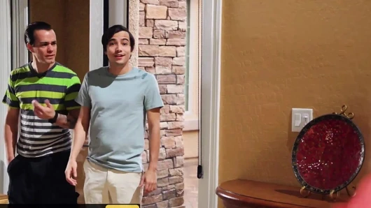 Azgın milf joslyn james üvey oğlunun iyi bir fuck sahiptir