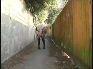 Birleşik Krallık kevaşe açık pissing 3