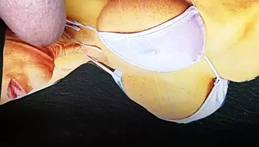 hotbralesswife için haraç