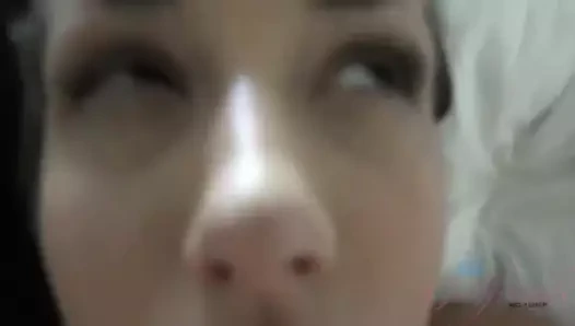 Victoria rae ile Hawaii'deki tatiliniz gerçekten iyi geçiyor