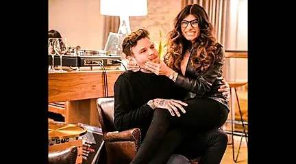 Mia khalifa porno yıldızı seksi hikaye tam xxx hikaye chudai hikayesi