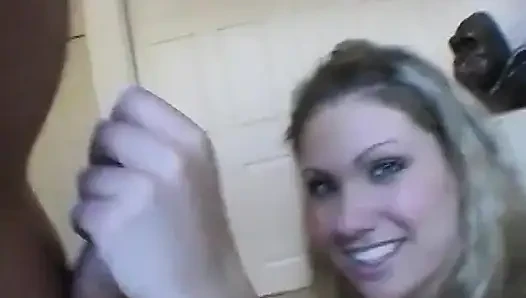 Aubrey addams yarağa aç ufacık bopper