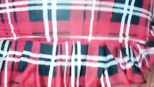 Küçük kaltağıma dört ayak üzerinde yarak veriyorum