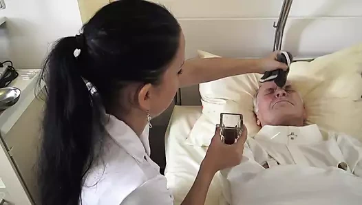 pissing kadın hakimiyeti