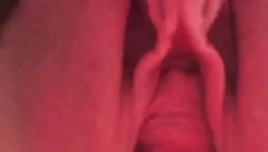 Karısının büyük klitorisi ağzı açık aç kedi