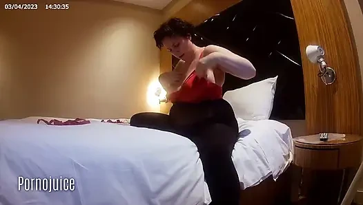Nyc orta yaşlı seksi sürtük Willow ilk siyah yarağını emiyor