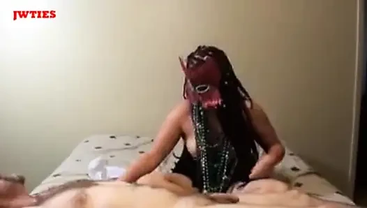 Mardi Gras yarak hikayeleri
