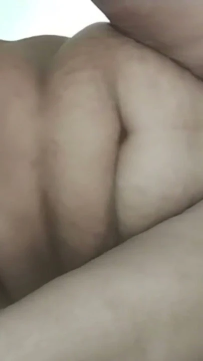 Azgın Devar yanlışlıkla Yeni Evli Sıcak viDesi Bhabhi'yi sikiyor | Klip 3