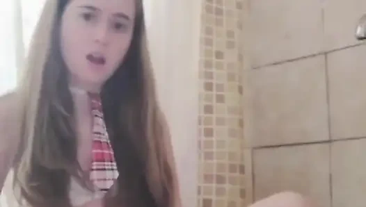 Yaramaz üniversiteli kız bölümü