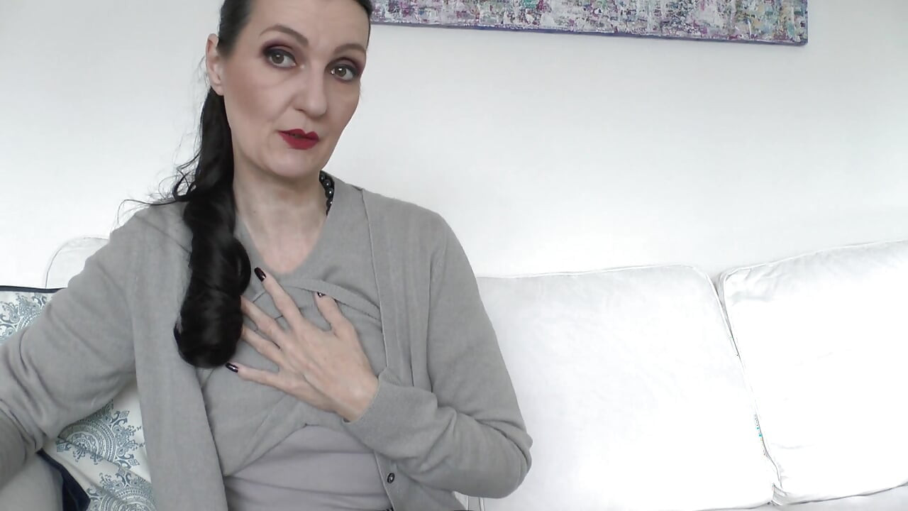 Düğününüzden 11 Gün Önce: Tabu Karşılaşma - Kazağıma Sıçrayın, Leydi Victoria Valente