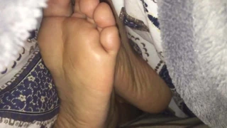 Karımın ayaklarına- ai piedi di mia moglie