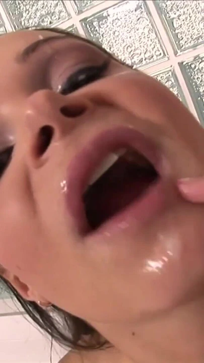 Jeny'nin sapıklıkları ikinci bölüm | Klip 1