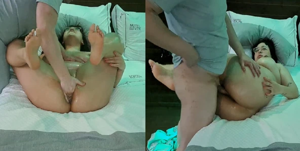 Latin orta yaşlı seksi kadın tombul otel tamircisine yağlatıyor ve fışkırtıyor