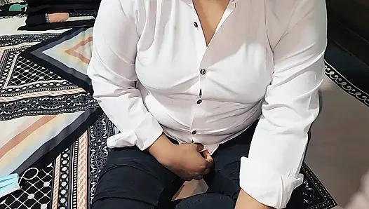 Üvey kız kardeş evde değil, bu yüzden siktim .bölüm 01