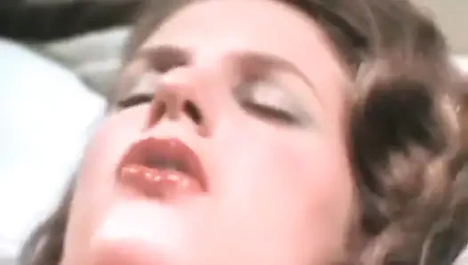 Klasik porno dvd'leri: jade amcık: bölüm 2