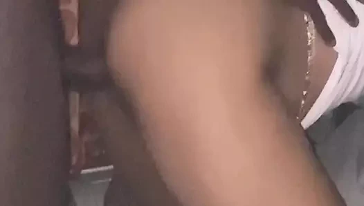 Doğum günü için onu iyi sikiyor. Onlyfans'ıma abone ol - ücretsiz