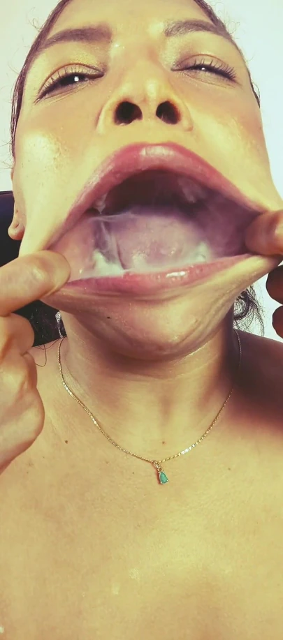 Fetiş duman ağız ve dil