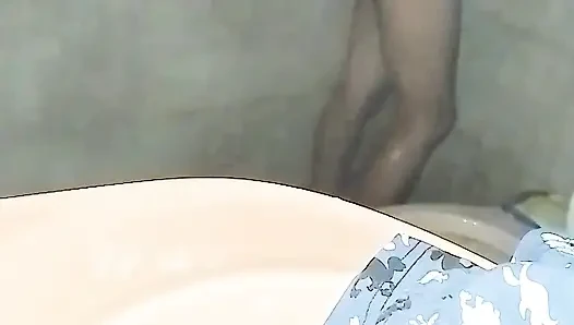 Ben duş alırken mastürbasyon yapıyorum