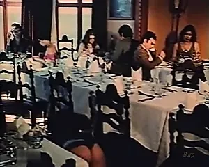 Jess Franco выказывает шрифт Elles